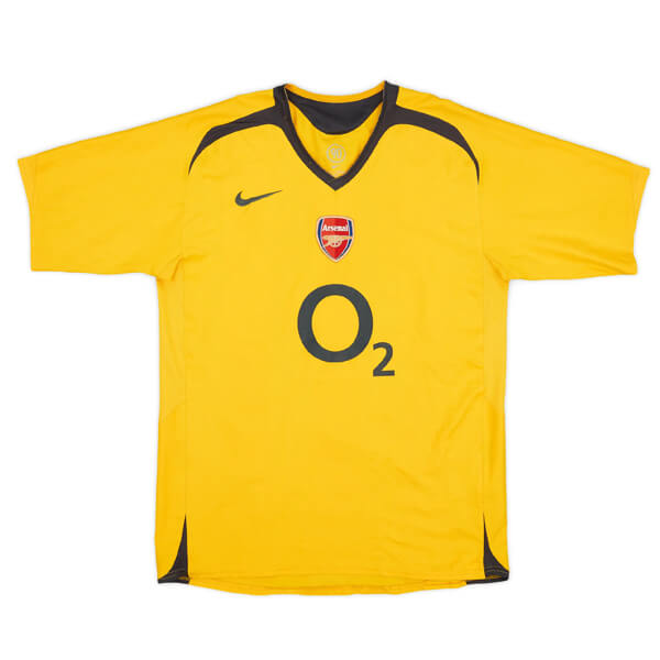 Retro Arsenal Away Football Shirt 2005 06